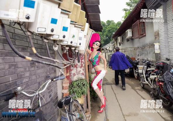爱丝的街头范儿：这些图片向你诉说着不羁与自由！