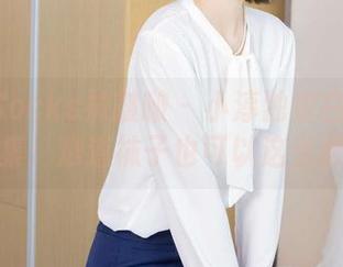 BoBoSocks袜啵啵 – 小淳独家白棉袜写真集：难道袜子也可以这么撩？