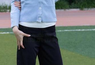 BoBoSocks袜啵啵 – 图文并茂：稚予与黑网袜的亲密接触写真集