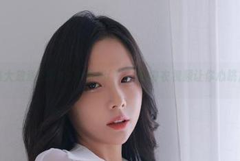 ，“图集大放送！Habin夏彬(하빈)的内衣视频让你心跳加速！”