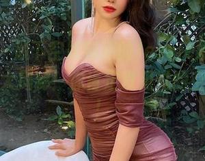 微密圈 – 脱下空姐制服的Jessie婕西，免费图册大揭秘！你肯定没见过的空中风景！