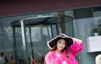 MiStar魅妍社 – 在梦里与大奶昔Kyra相遇:美图套图的奇幻之旅
