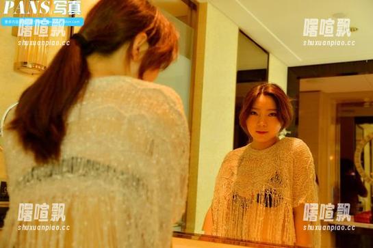 PANS写真 - 别让果汁女神只在饮料区停留：她的写真作品集资源让人目不转睛