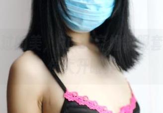 从未想过的美，ROSI空姐制服套写真让你大开眼界