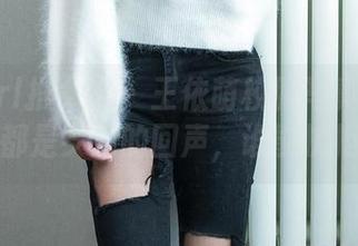 TuiGirl推女郎 – 王依萌校服写真：每一件都是岁月的回声，谁能抗拒？