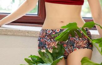 UGirls尤果网 – 穿越户外的阳光，纯小希的写真图片藏着什么秘密？