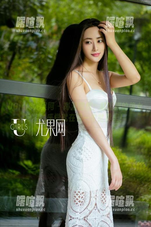 UGirls尤果网 - 高清图包：赵智妍的修女扮相，感觉就在另一个世界里！