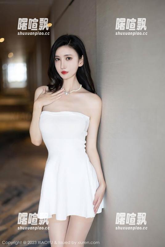 XIAOYU语画界 - 小沫琳学姐图集：看她怎么把校园变成时尚秀场！