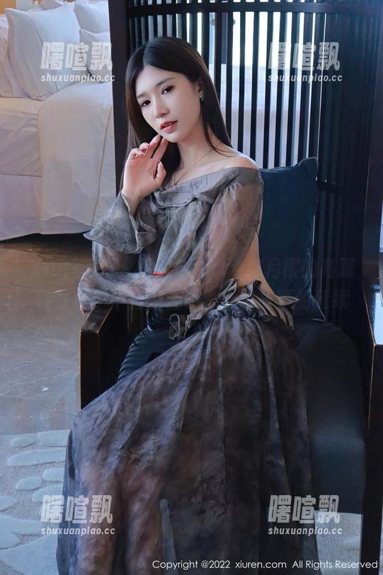 Xiuren秀人网 - Cherry绯月樱的高跟鞋写真：不止是鞋子，还有故事的延续