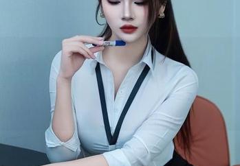Xiuren秀人网 – 夏诗雯Sally的JK风格太撩了！原图点开有惊喜，图包能让你乐翻天哈哈哈！