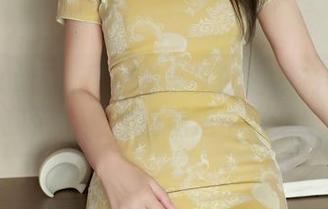 Xiuren秀人网 – 岁小岁的白衬衫物语：让我们一起偷偷看这个合集吧！