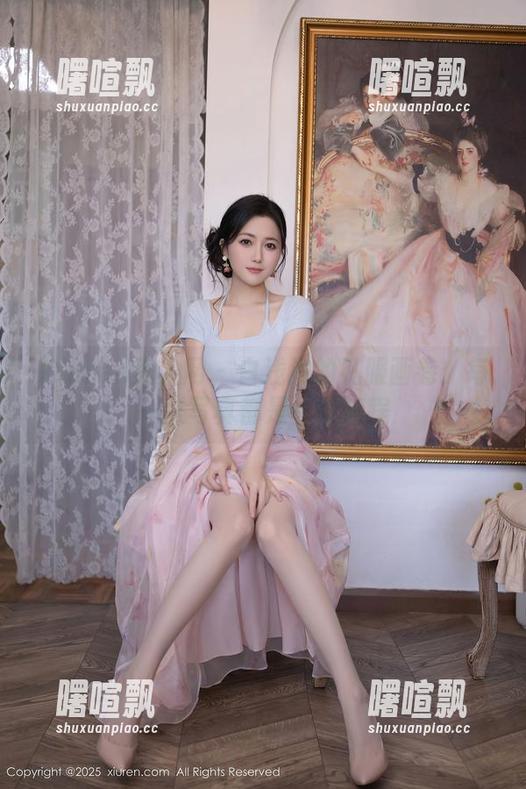 Xiuren秀人网 - 白浅浅的礼服画卷：每一张写真都是一段旅程