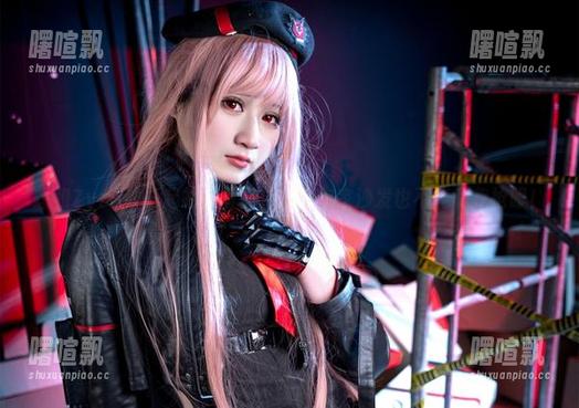 想和Zyra秋一起礼服写真：就算你家沙发也不能和我抢眼！