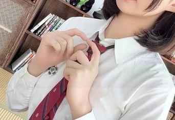来看看nagisa魔物喵的网盘，1000日元的作品是不是让你一秒钟心动？