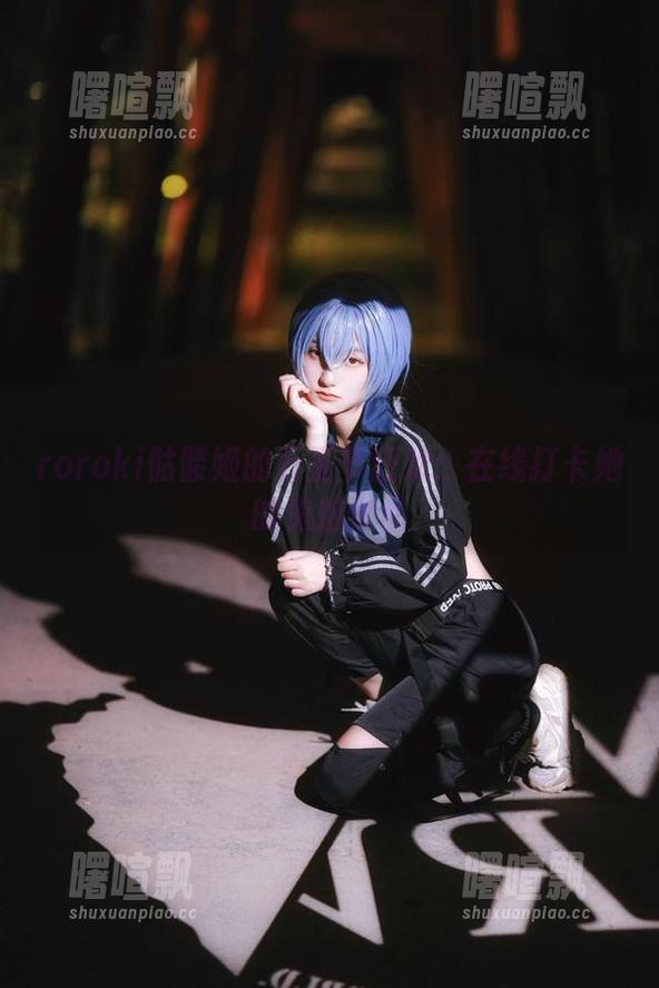roroki骷髅姬的万圣节狂欢：在线打卡她的鬼魅作品