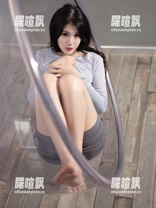 也许你能耐心等到一米八的大梨子的私拍专辑：胖次集，或许会暗藏致命吸引力！