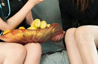 丽柜ligui – 薰衣草之殇的心心全套写真，似是梦中花，似是现实残