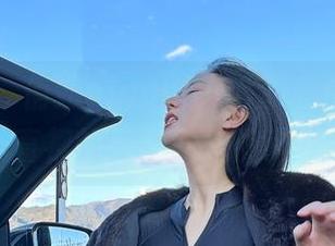微密圈 – 俏妞qiaoniu66的私房画面，那种无法直视的感觉就是让我心跳加速！