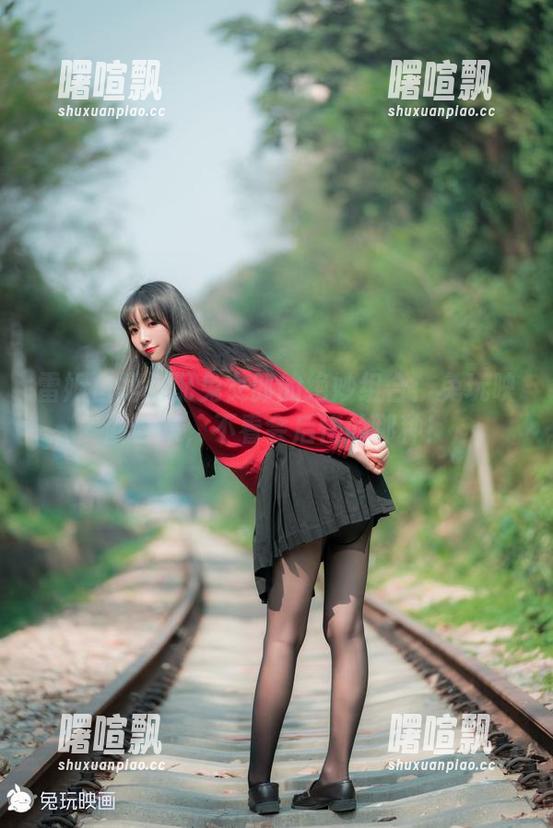 雷姆白裙搭配兔女郎的绝妙组合：兔玩映画合集，不看会后悔的那种！