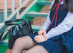 用红色体操服唤醒你的好奇心，兔玩映画网盘作品不容错过！