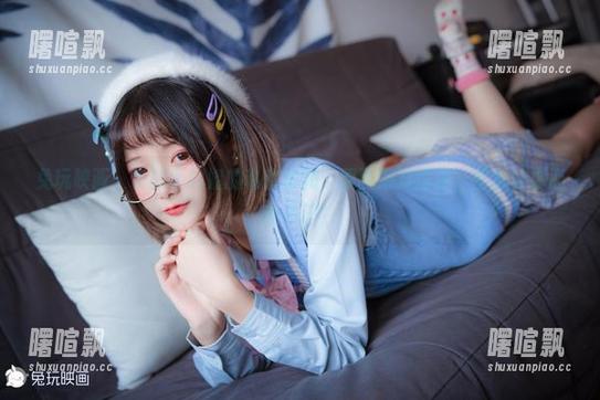 兔玩映画：长腿小姐姐的私密时刻，原图绝对惊艳，壁纸让你心动不已！