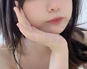 发条少女yoki花嫁原图，一张图片讲述的故事，让我只想静静观看。