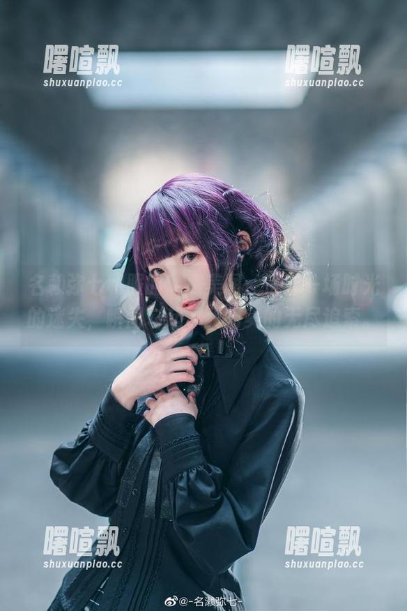 名赖弥七和服的私房美图，恍若一场时光的迷失，瞬间勾起了我对美的无尽追索。