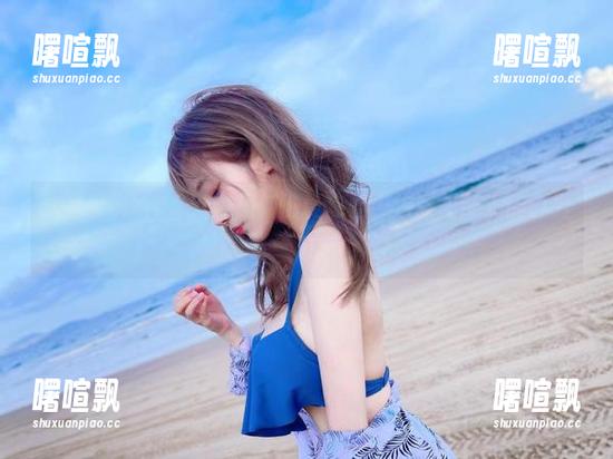 这是啾小妍Deer的最新圣诞套图，快来见证她的魅力吧！