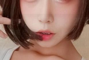 奈汐酱Nice的美图发源地：27号自拍本-rua贝特，感觉自己都要被“rua”了！