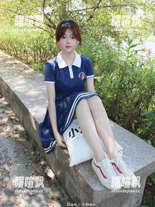 小众视觉 - 嘤嘤的连衣裙精选：那抹色彩，让我怀疑自己是否在梦中