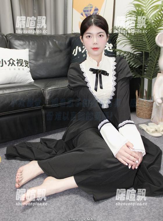小众视觉 - 观看惠子的内衣写真，感受那份难以言喻的美感！