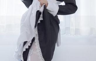 少女秩序 – 美腿控集合！小满的私拍美图不容错过