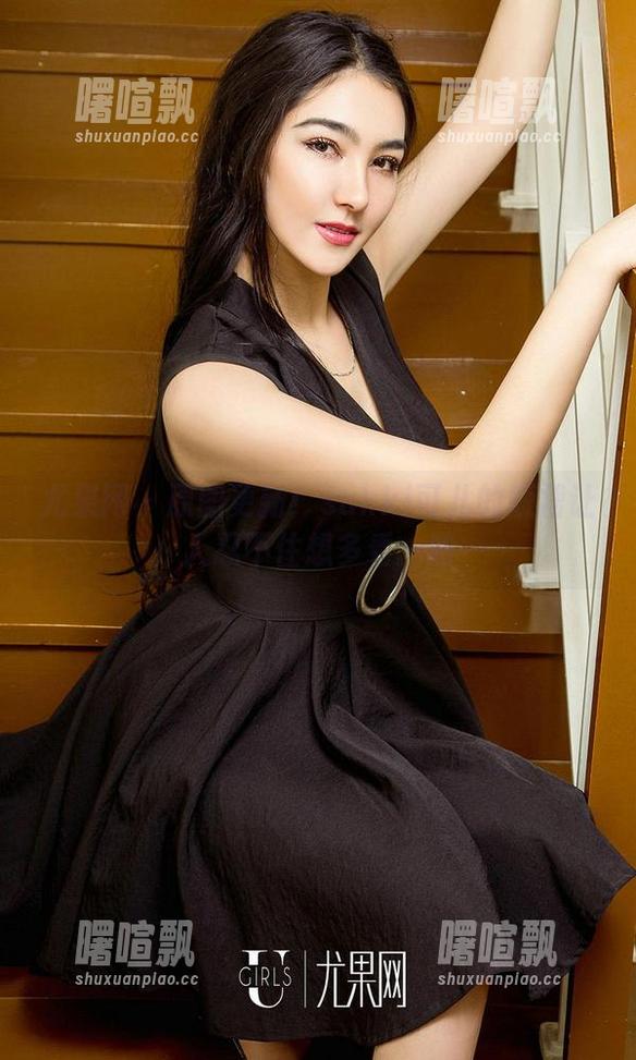 尤果网 - 原图更新！sukki可儿的短裙让人忍不住想多看一眼