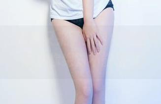 推女郎 – 连欣又来了！纯白色的美图更新，这次你绝对不能错过！