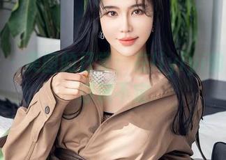 星颜社 – 美图的日常：在liyiyi的浴缸里浮沉不定