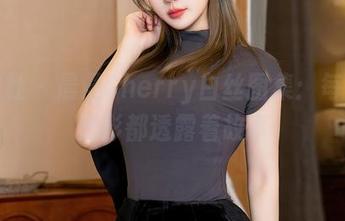 星颜社 – 晨晨Cherry白丝图集：每一寸光影都透露着故事