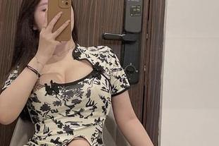 微密圈 – 来看看是可馨吖的高清秘密，有料甜妹，下载随你！