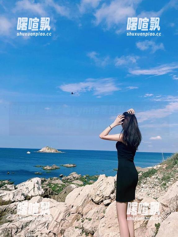微密圈 - 林子喵Lynne夏日私拍：你能忍住不多看几眼吗？