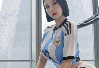 微密圈 – 私房写真里藏着什么?果儿Victoria和暮色春光的温暖瞬间