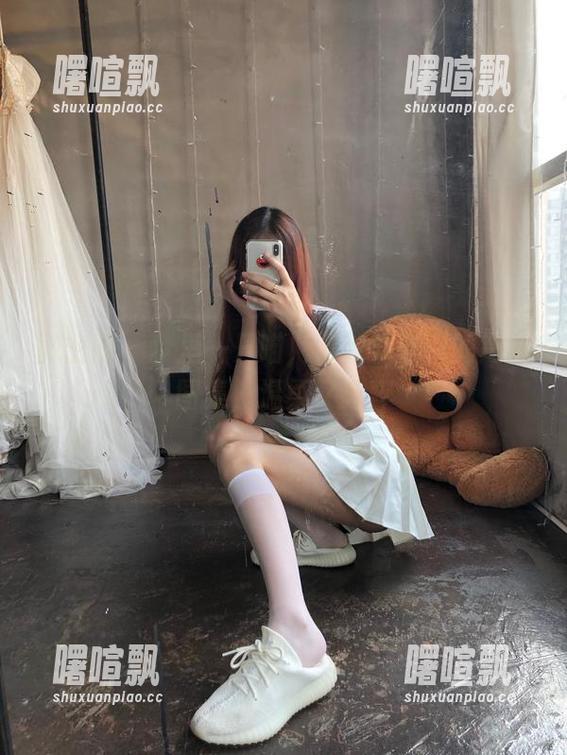 微密圈 - 梦里一只喵，清纯如晨露的高清图集，温柔又纯粹