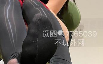 微密圈 – 和服与楚楚不吃鱼的偶然相遇，你会选择哪个图包？