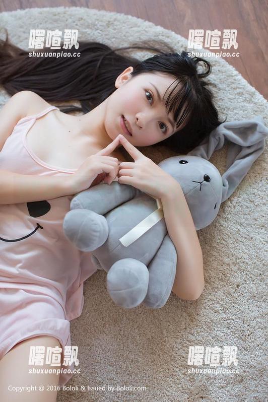 波萝社-猫九酱Sakura 波萝社 - 哇!猫九酱Sakura的海边原图,你绝对想不到的美!