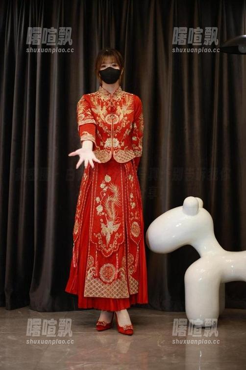 微密圈 - 白龙猫女海边写真：别告诉我你不羡慕这份分享！