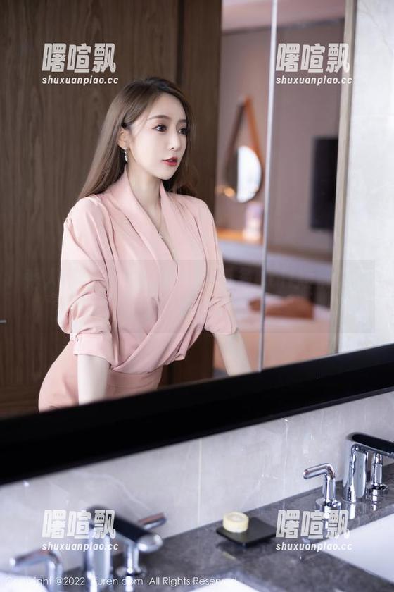 秀人网 - 私房秘笈：养乐多Doll短裤为什么这么吸引眼球？