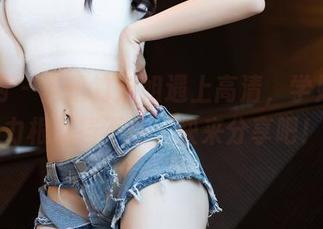 秀人网 – 当凯竹姐姐遇上高清，学姐的魅力根本挡不住，快来分享吧！