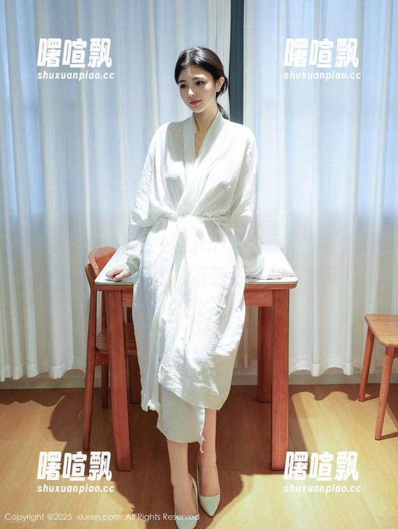 秀人网 - 卓琳妹妹_jolin的短裙图集，短得不只是一句话，资源绝对让你捧腹！