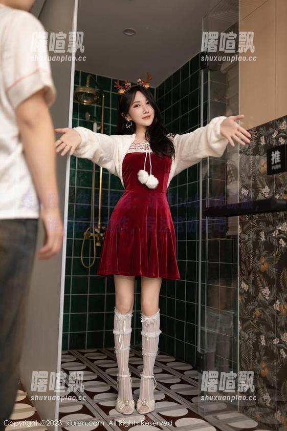 秀人网 - 高清在线：沐沐baby体操服，谁还在乎动作，专注这份美吧！