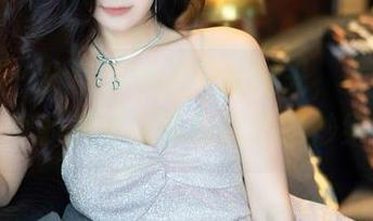 秀人网 – 分享清妙的少女时光，作品集曝光，真的是清纯和性感的绝妙结合！