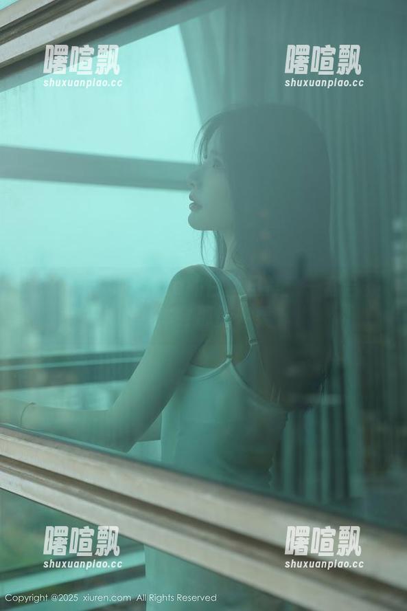秀人网 - 美七mia的白丝日常：一套合集，体会那份轻柔