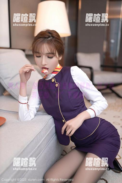 秀人网-赵万灵 秀人网 - 赵万灵的美足私房解析:这才是真正的‘足’下留情!